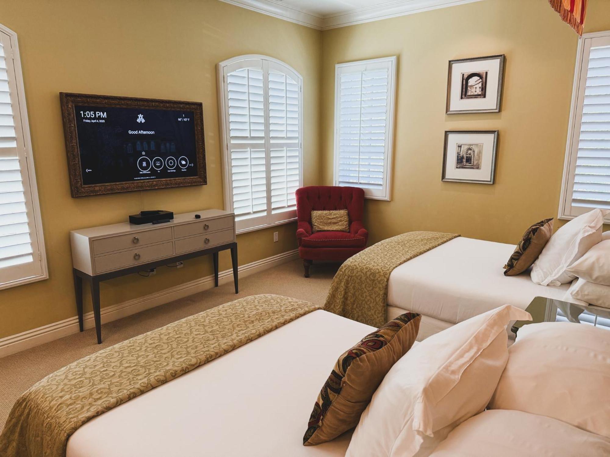 Arden Hills Couette-café 4*