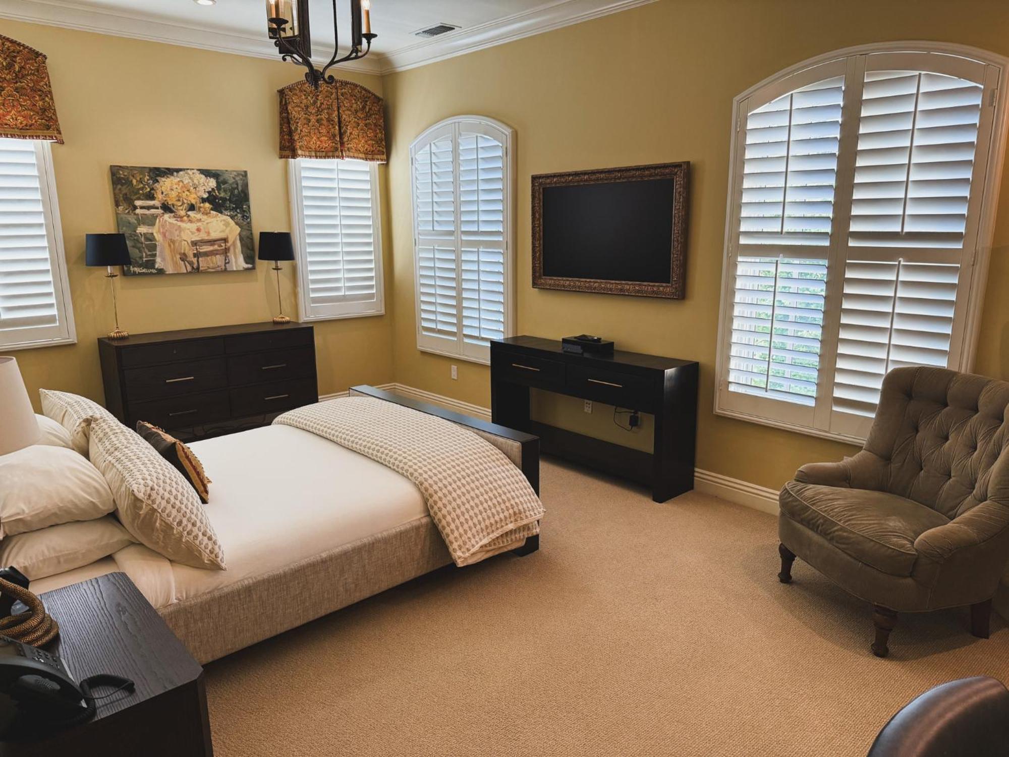Arden Hills Couette-café